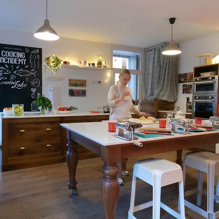 Mamma Ciccia Holiday Home - Conventino Мандельо дел Ларио Екстериор снимка