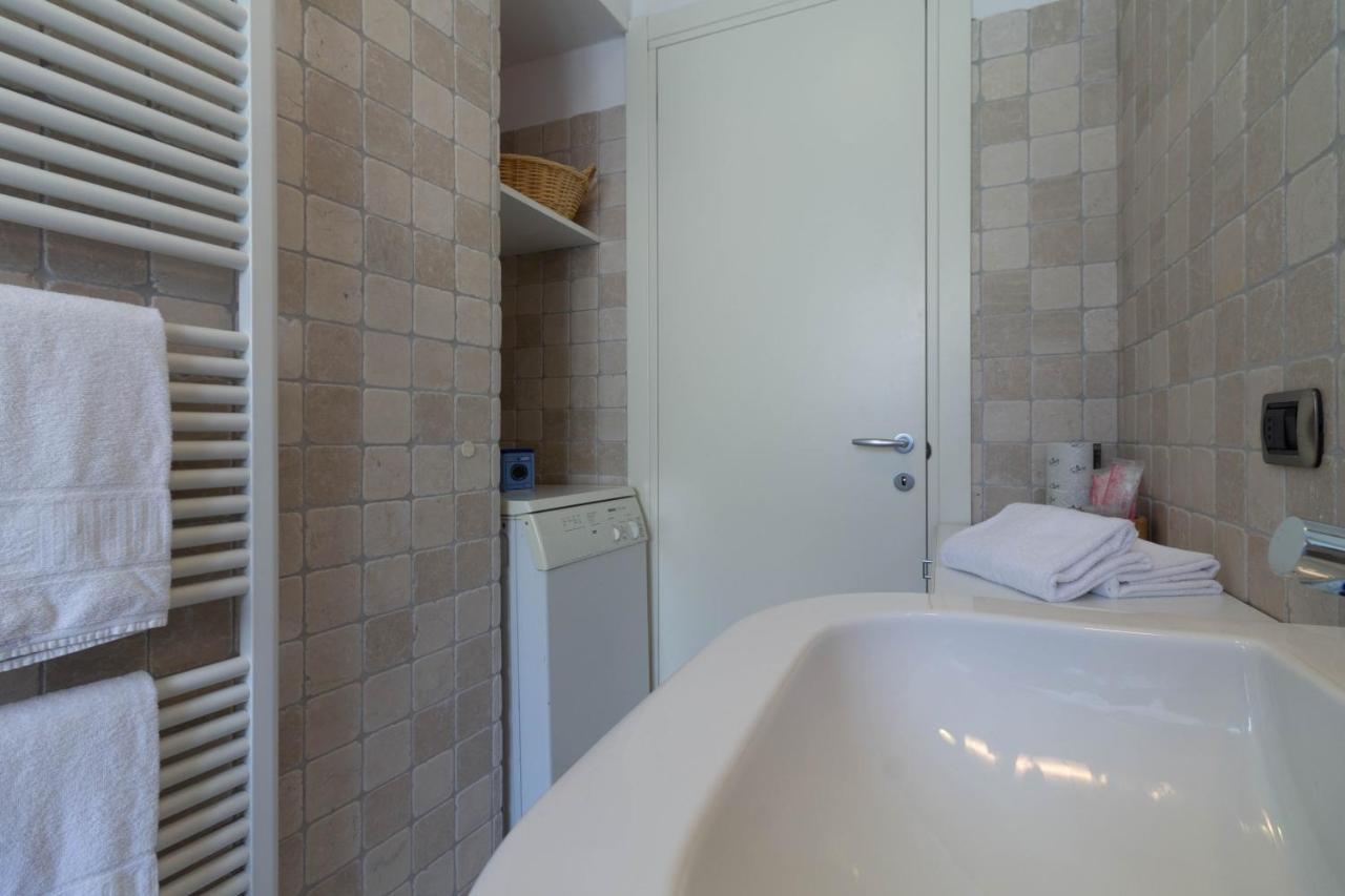 Mamma Ciccia Holiday Home - Conventino Мандельо дел Ларио Екстериор снимка