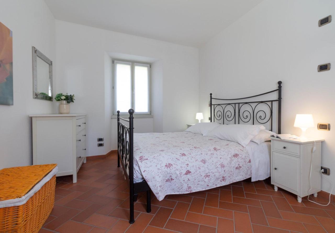 Mamma Ciccia Holiday Home - Conventino Мандельо дел Ларио Екстериор снимка